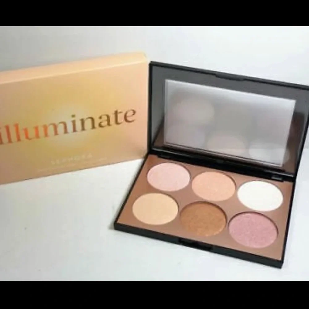 Illuminate Eyeshadow Palette